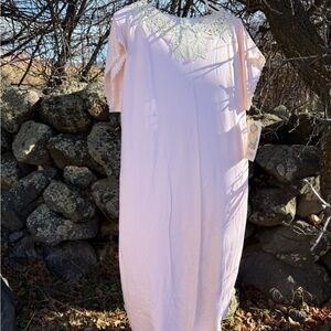Elegant Vintage Pink Lace Nightgown